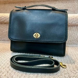 Vintage coach court 9870 forest green made in USA